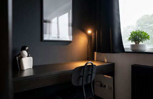 Black & White Apartment - Balkon, Netflix, Nespresso, Zentral, Messe - Foto 19