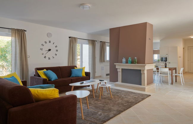 Luxury Villas Stari Grad - Photo 18