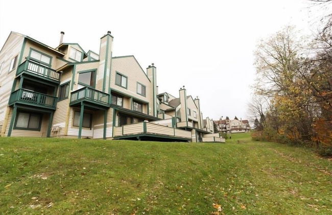 Seven Springs 2 BR Deluxe Condo with Mountain Views by RedAwning - Foto 23