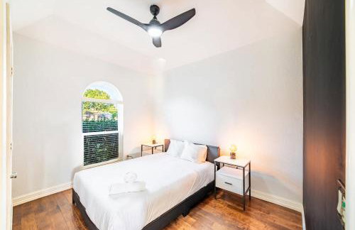 Elegant 4BR 2,5BA Holiday Home with Pool, Game Room & Grill - Foto 10