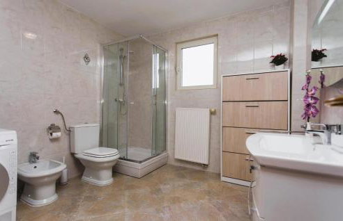 Gorgeous Home In Neoric With Sauna - Photo 13