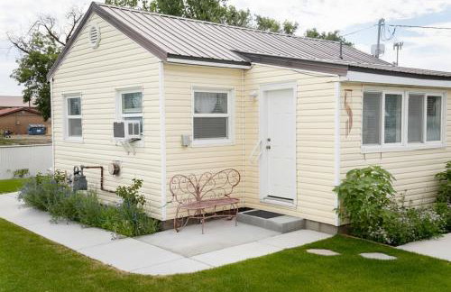 Our Little Yellow House - Foto 10