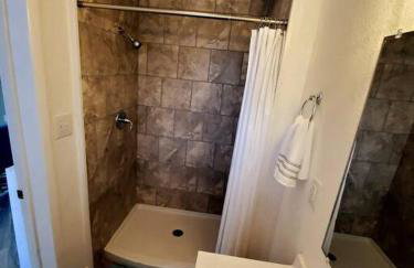 Downtown Getaway, Historic & Peaceful, FREE Bikes - Foto 5