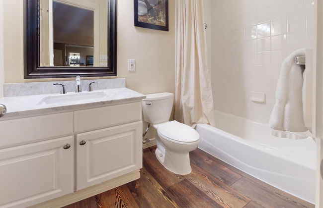 Enzian - CoralTree Residence Collection - Photo 38