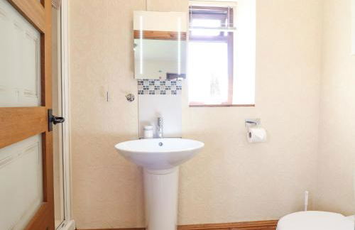 Bwthyn Ty Newydd - Foto 16