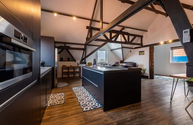 Charming Harbour Home at Historic Handelskade - Photo 17