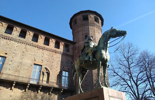 Visite privée à pied des points forts de Turin avec la Piazza Castello et la Piazza San Carlo - Photo 7
