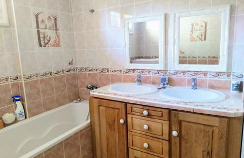 maison piscine privée Robion Luberon idéal famille - Foto 5