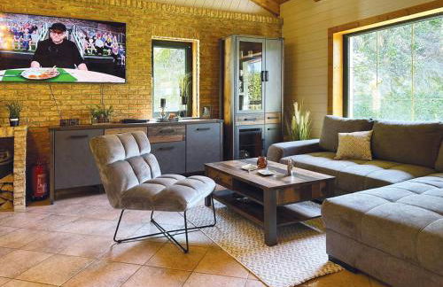 Ferienhaus Am Hang, Sky-Entertainment, DAZN, Carport, alles Barrierefrei - Foto 10