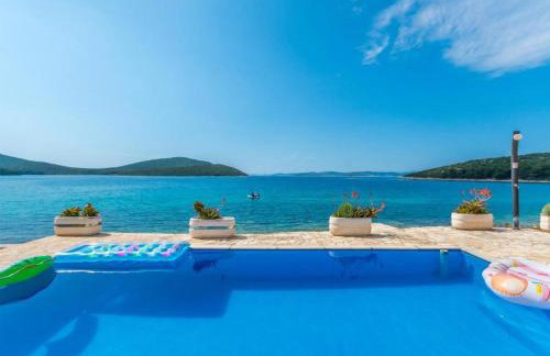 Seascape bungalow with terrace with seaview - Photo 2