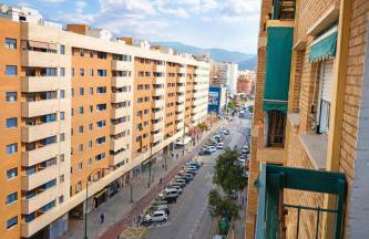 Apartamento con balcón cerca María Zambrano - Foto 2