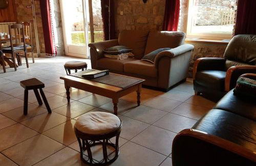 Lozère St Alban Aubrac Margeride gîte 4 étoiles 8 personnes au calme près nature - Foto 4