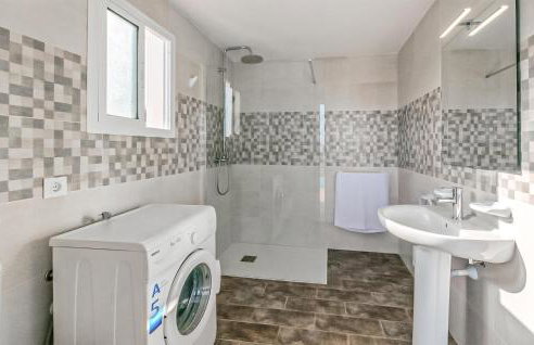 Stunning Home In La Puebla De Los Infan - Foto 26