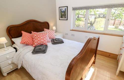 Garden Cottage - Photo 8