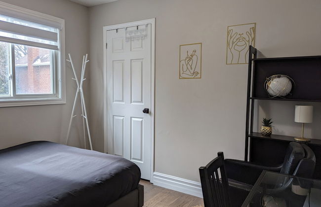 Mississauga Manor - Meadowvale - Foto 33