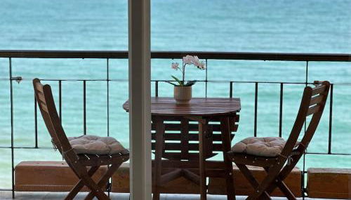 Modern beachfront apartment 2 Bdrm , incredible views - Foto 4