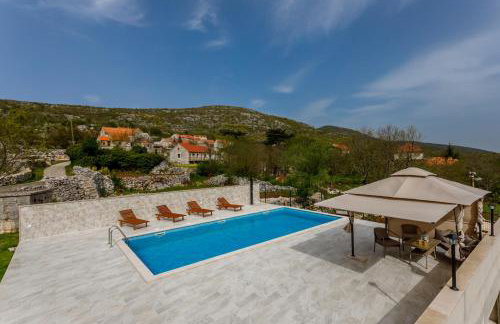 Villa Jozini dvori - Photo 4