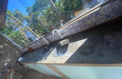 Casa de campo com muito verde e paz, 2 quartos, Wi-Fi, churrasqueira, deck, trilha - Foto 37