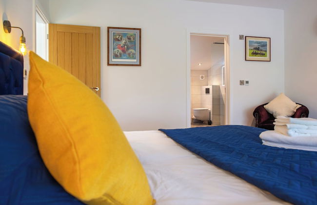 Orchard Barn-Luxury 4 BD Barn Conversion - Foto 5