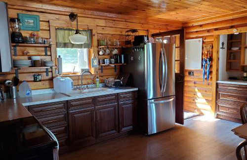 Seneca Lake Log Cabin - Foto 20