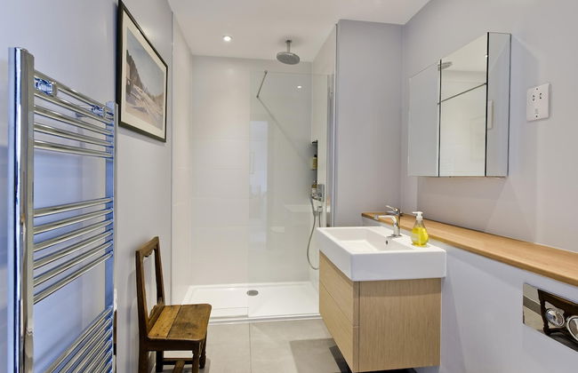 Fabulous 2-bed Penthouse Wimbledon - Foto 9