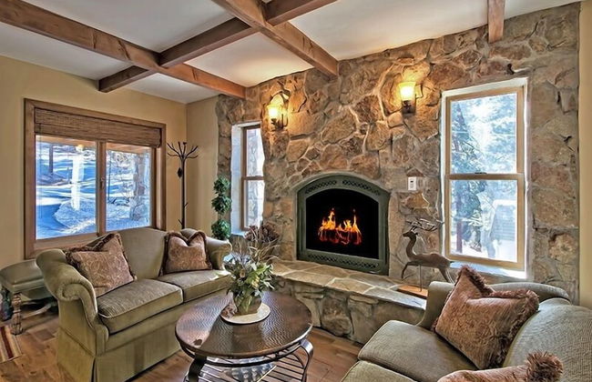 3877 Crest Drive - Photo 15