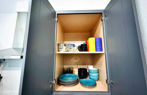 NEW Tiki House! Near Beaches, Sleeps 6-7 - Foto 26