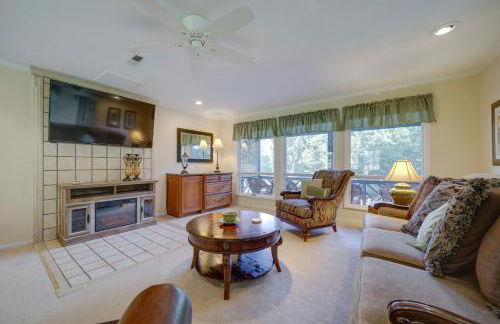 Spacious North Carolina Retreat - Patio and Fire Pit - Foto 3