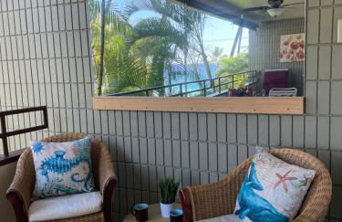 Direct oceanfront Magic Sands beach condo - Pool, AC, 2B2B, sleeps 6 - Foto 7