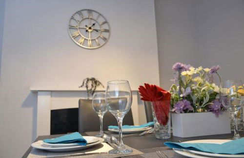 Salisbury - New 3br home, wifi, parking, sleeps 6, near Liverpool city centre - Foto 28