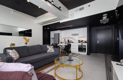 Sleek 2BR On Rvrwalk Gym Parking Near Conv Ctr - Foto 5