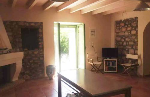 Spacious Villa with View 10 mins Walk to the Beach - Foto 21