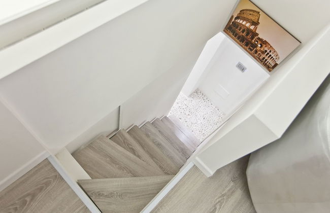 Rental In Rome Colour Colosseum Loft - Photo 24