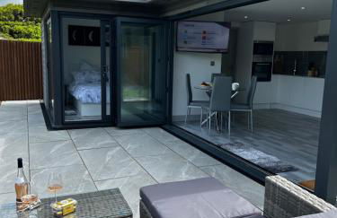 Whispering Waves Guest house, Brighton-8 mins, Guests 4, Beachfront, Free parking, WiFi, Kitchen and AC - Foto 42