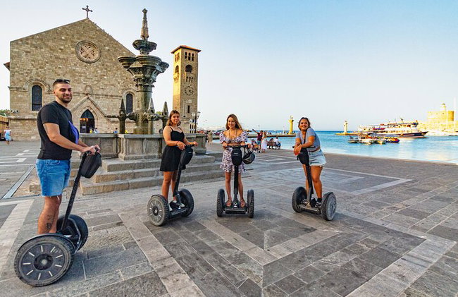 Rodi: esplora la città nuova e medievale su un Segway - 3 ore - Foto 2