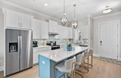 Steps to Ice Plant in Historic St Aug Upscale - Photo 7