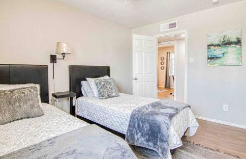 My Cozy Duplex A in the Heart of West Side - Foto 11