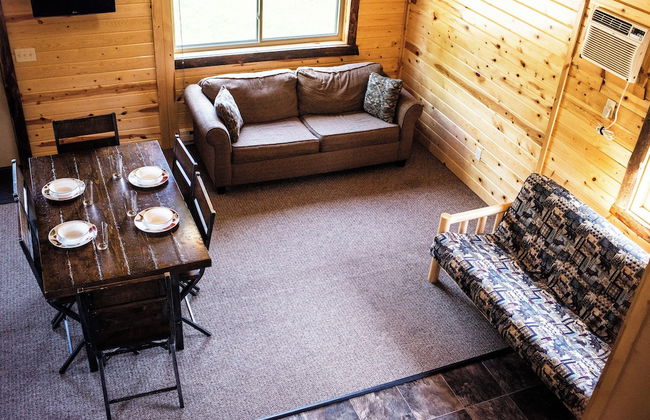 Edge-O-Dells Resort - 21 and Older - Photo 22