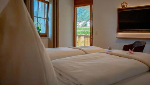 Weingut Lahn zu Eppan - Foto 3