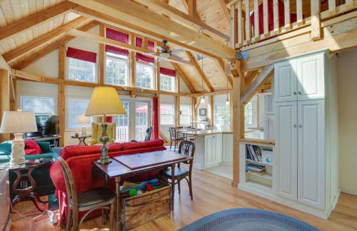 Frye Island Family Cabin with Lake and Beach Access! - Foto 7