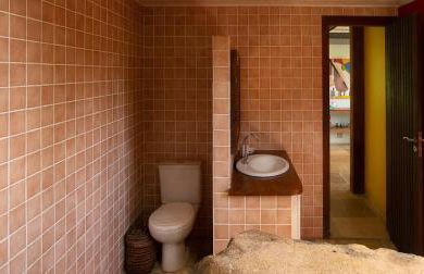 Vista espetacular, no meio da mata, com conforto - Foto 52