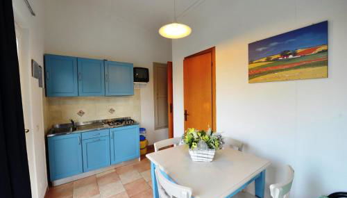 Camping Bella Italia Apartments Lavanda - Lake Garda 22081 - Photo 2