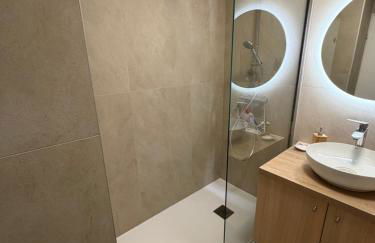 Appartement Eléa, Vue sur Mer, T1 sur Fréjus à 150m des plages - Foto 22