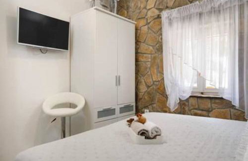 Three Bedroom Holiday Home with Pool - Foto 1