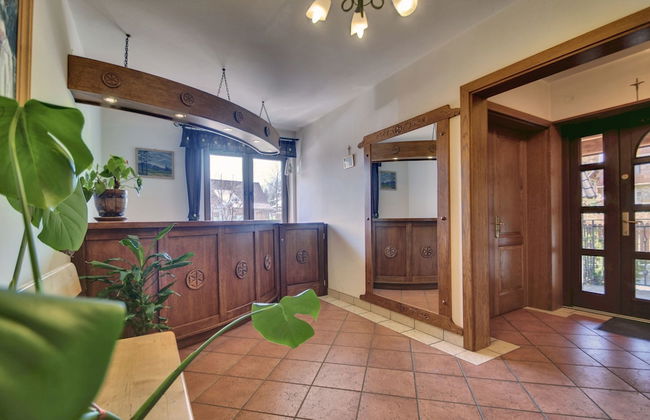 Willa Serafin - Photo 3