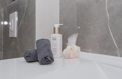 VILA VASILJ dein eigener Pool oder dein eigener Whirlpool mit Aussicht, dein Urlaub, deine Privatsphäre, deine Wahl - Photo 23