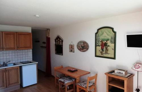 Résidence Les Charmettes - Agréable studio pour 2 personnes, idéalement situé, près des pistes et du centre commercial MAE-4304 - Foto 13