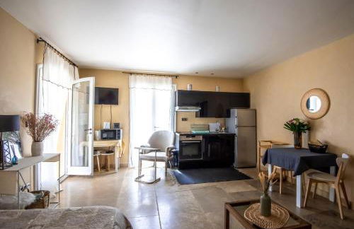 Independent Panoramic Studio with Pool - Le Tholonet - Foto 7