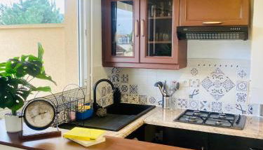 Joli studio avec grande terrasse et parking - Foto 4