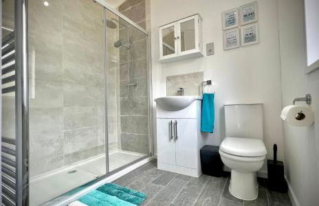 Rolo's Lakeside Lodge With Hot Tub & Hi-Speed Wifi - Foto 11